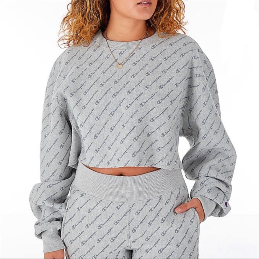 Champion Cropped Sweatshirt, NWT! - Picture 2 of 4